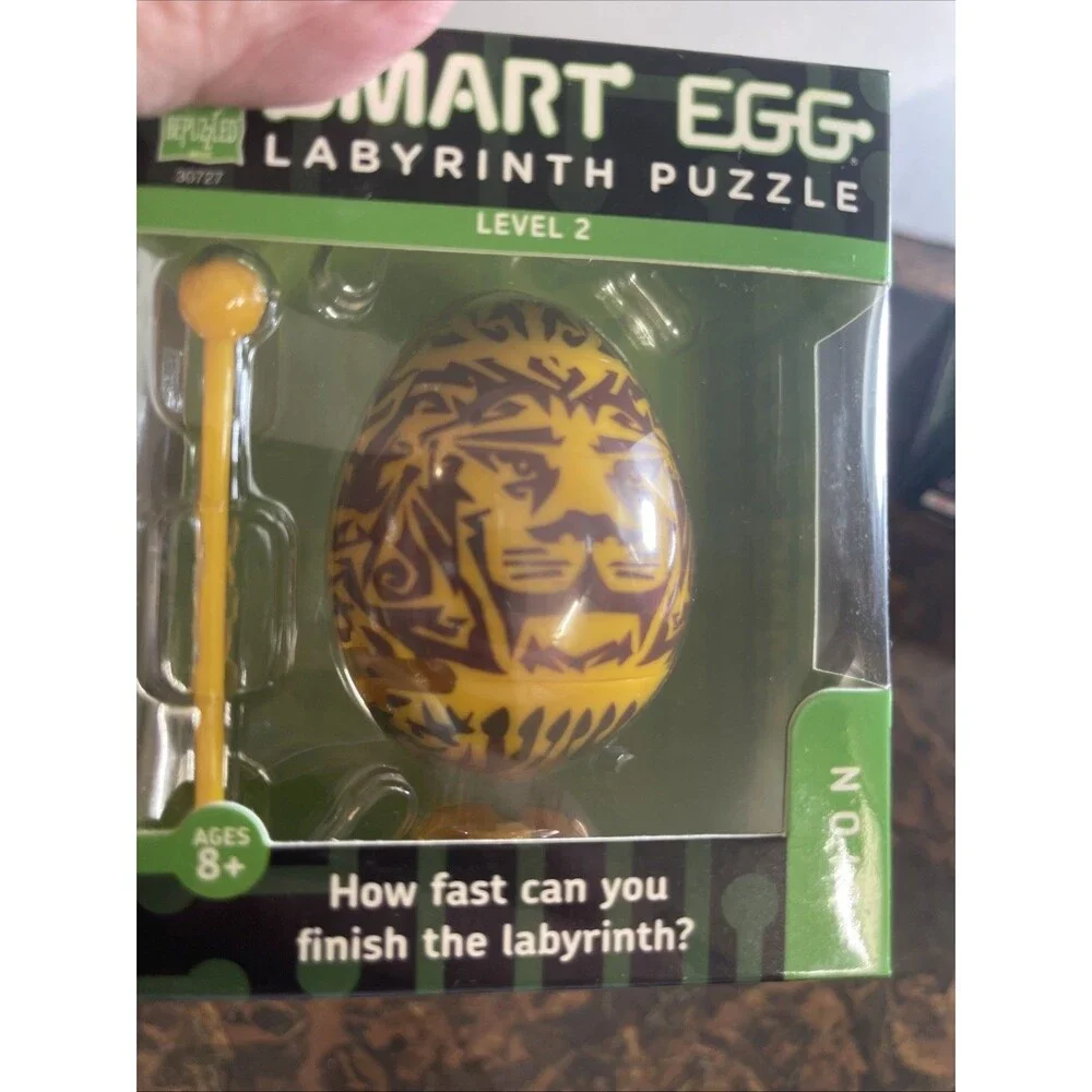 Bepuzzled Lion 2-Layer Smart Egg Labyrinth Puzzle Lion